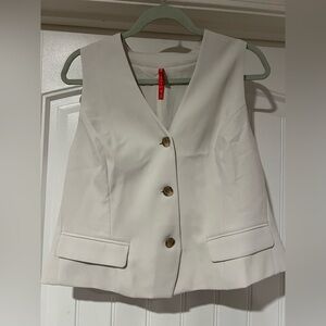 SPANX - CAREFREE CREPE VEST size L